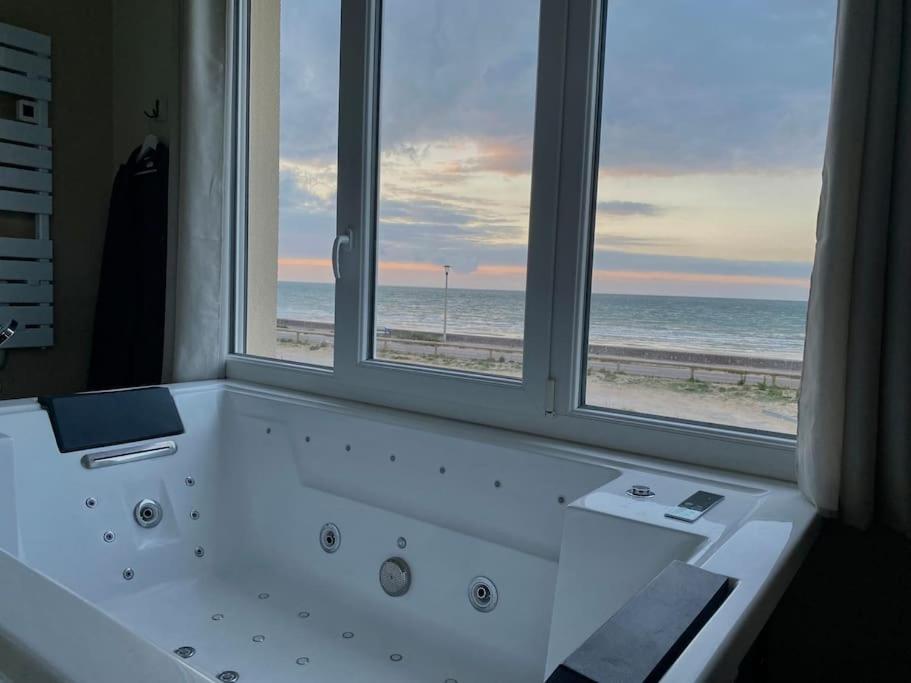 Spa Privatif Face Mer Riva Romantic & Spa Ouistreham Dış mekan fotoğraf